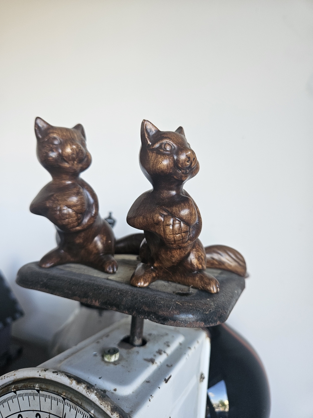 2 Ceramic Wood Looking Squirrel Figurine Pair - Brown Accent